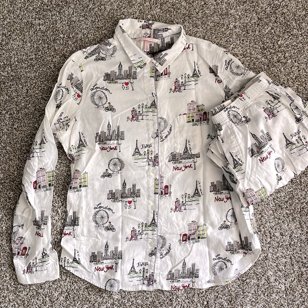 Victoria’s Secret Loungewear Set